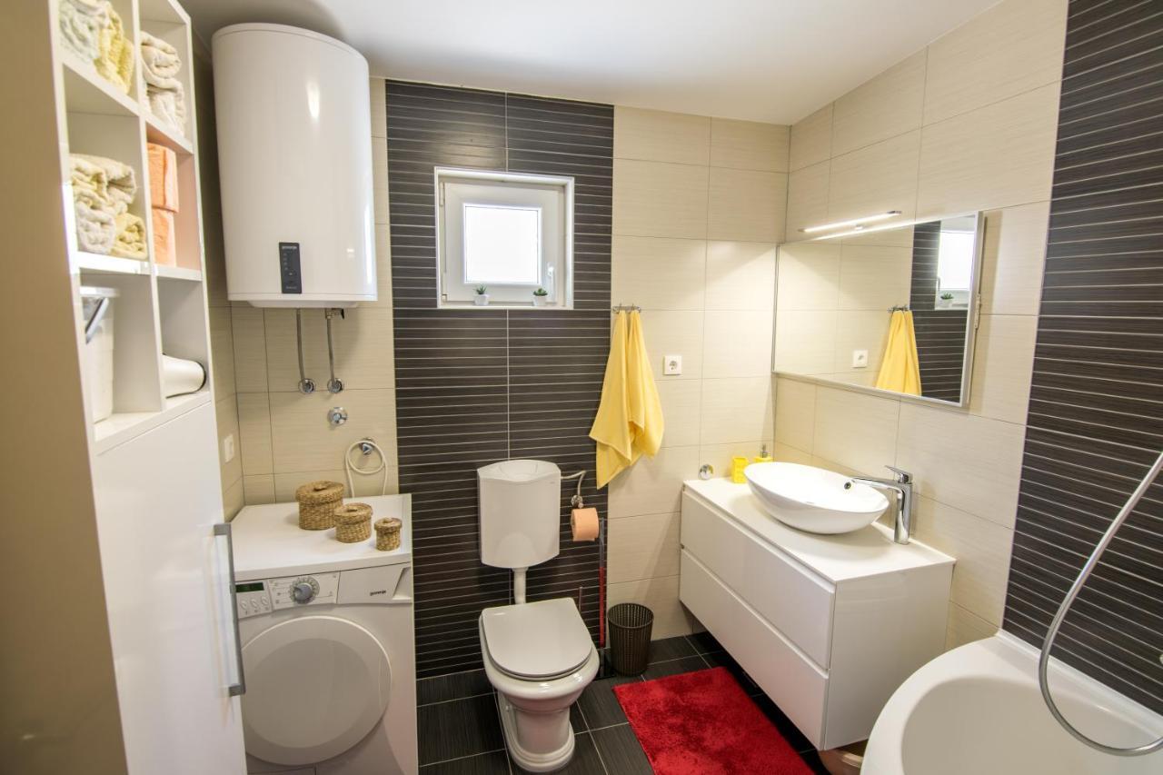 마카르스카 Apartman Petra 아파트 외부 사진