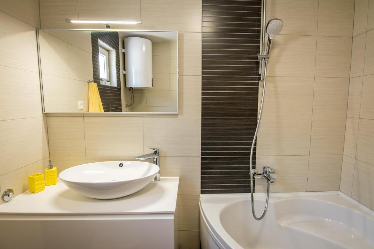 마카르스카 Apartman Petra 아파트 외부 사진
