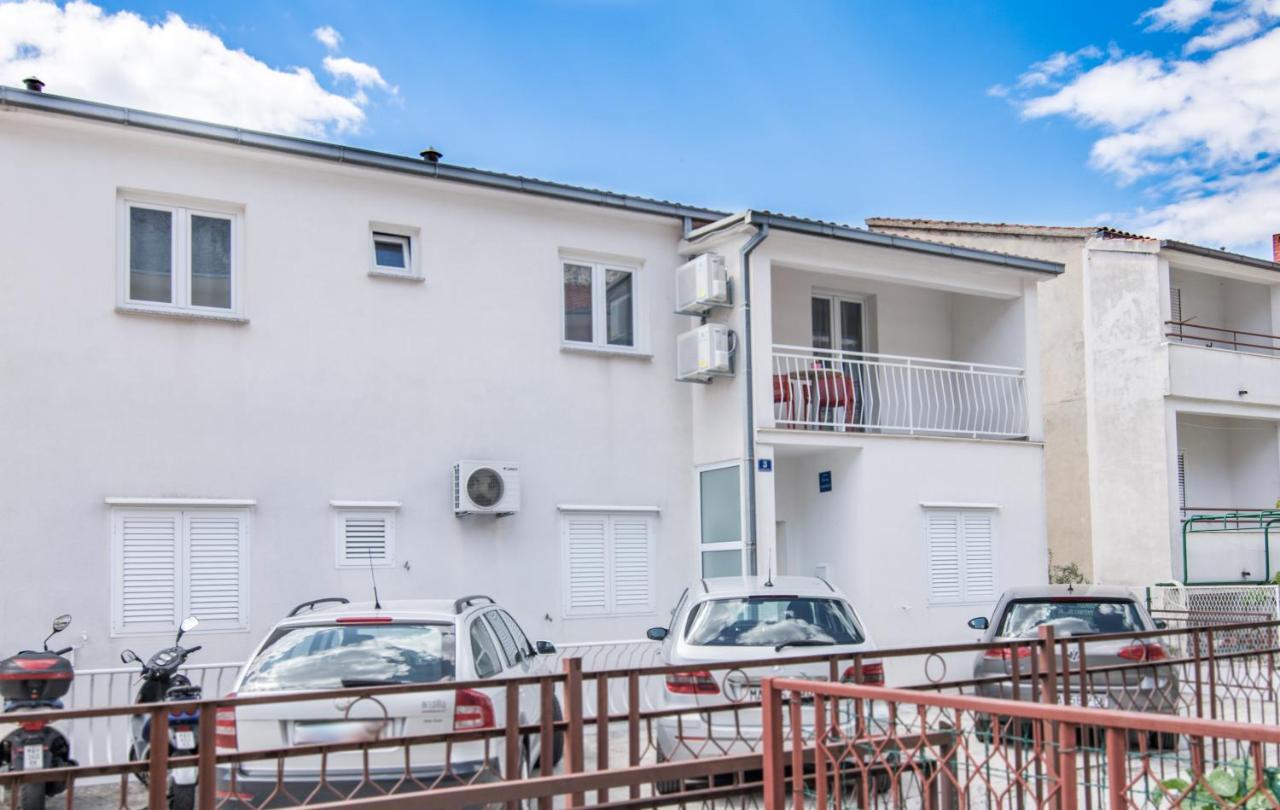 마카르스카 Apartman Petra 아파트 외부 사진